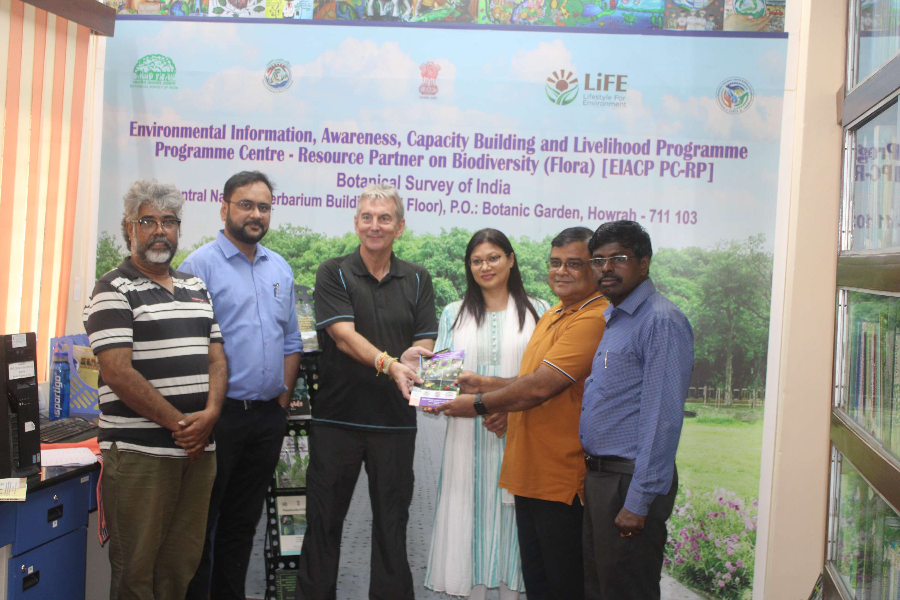 Visit of Mr. Peter Roxburgh
